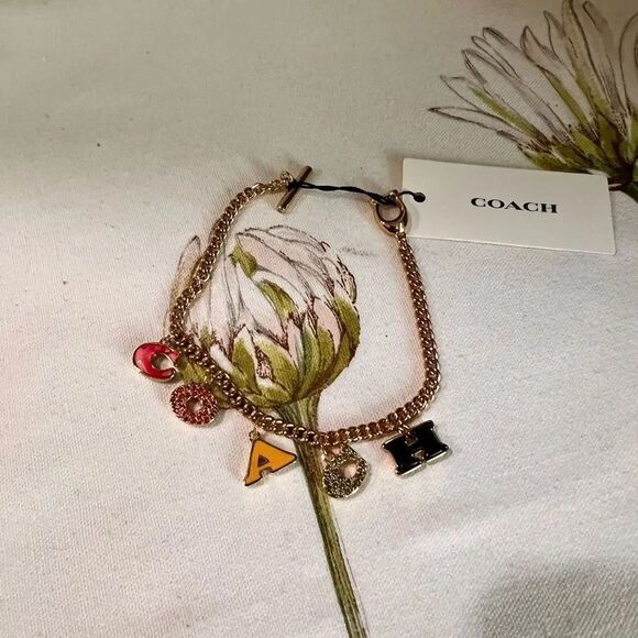NWT COACH PavĂ© CrystalâEnamel Logo Charm Signature Letters Bracelet Gold #TSBR - Picture 5 of 8
